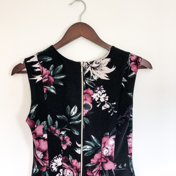 Dynamite dress - Picture 3 of 6